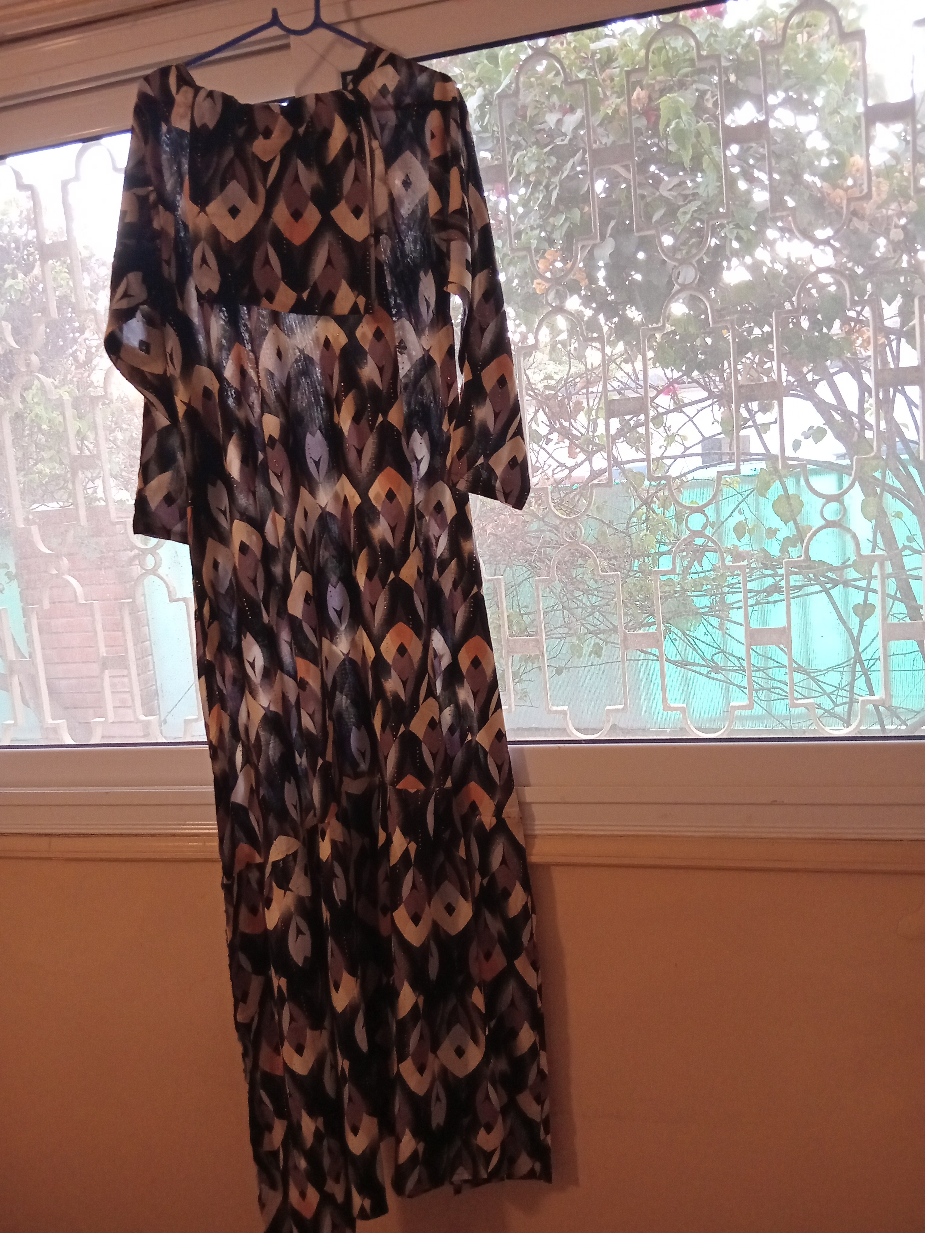 Robe Longue Élégance Géométrique